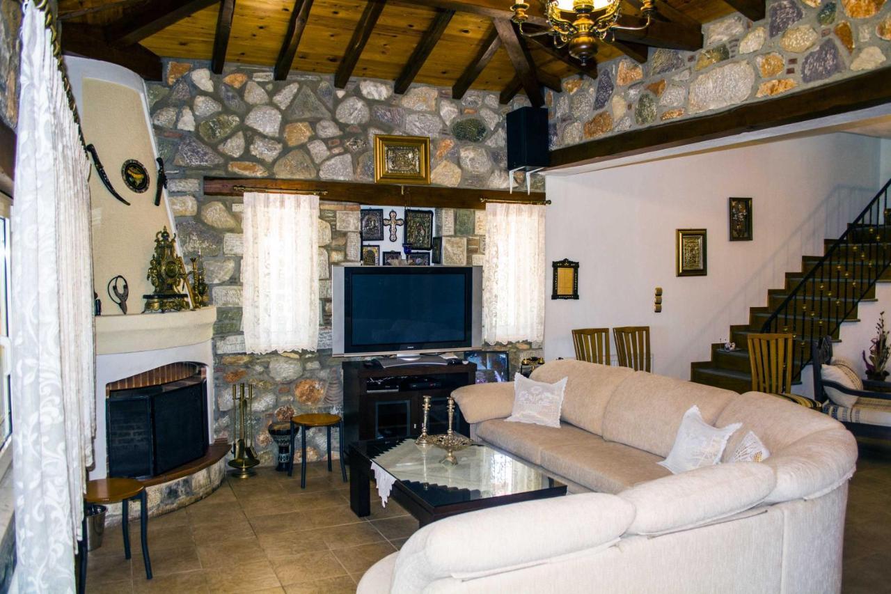 Moni Evaggelistrias Villa Gem מראה חיצוני תמונה